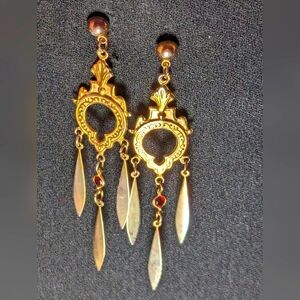 ♥️ Vintage Earrings Bollywood gold tone red rhinestone dangling drop 3"